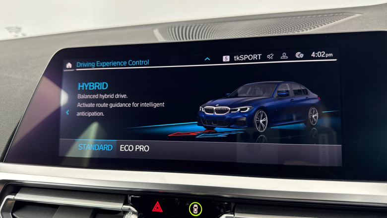 BMW 3 Series 330e M Sport Pro Edition 4dr Step Auto Saloon